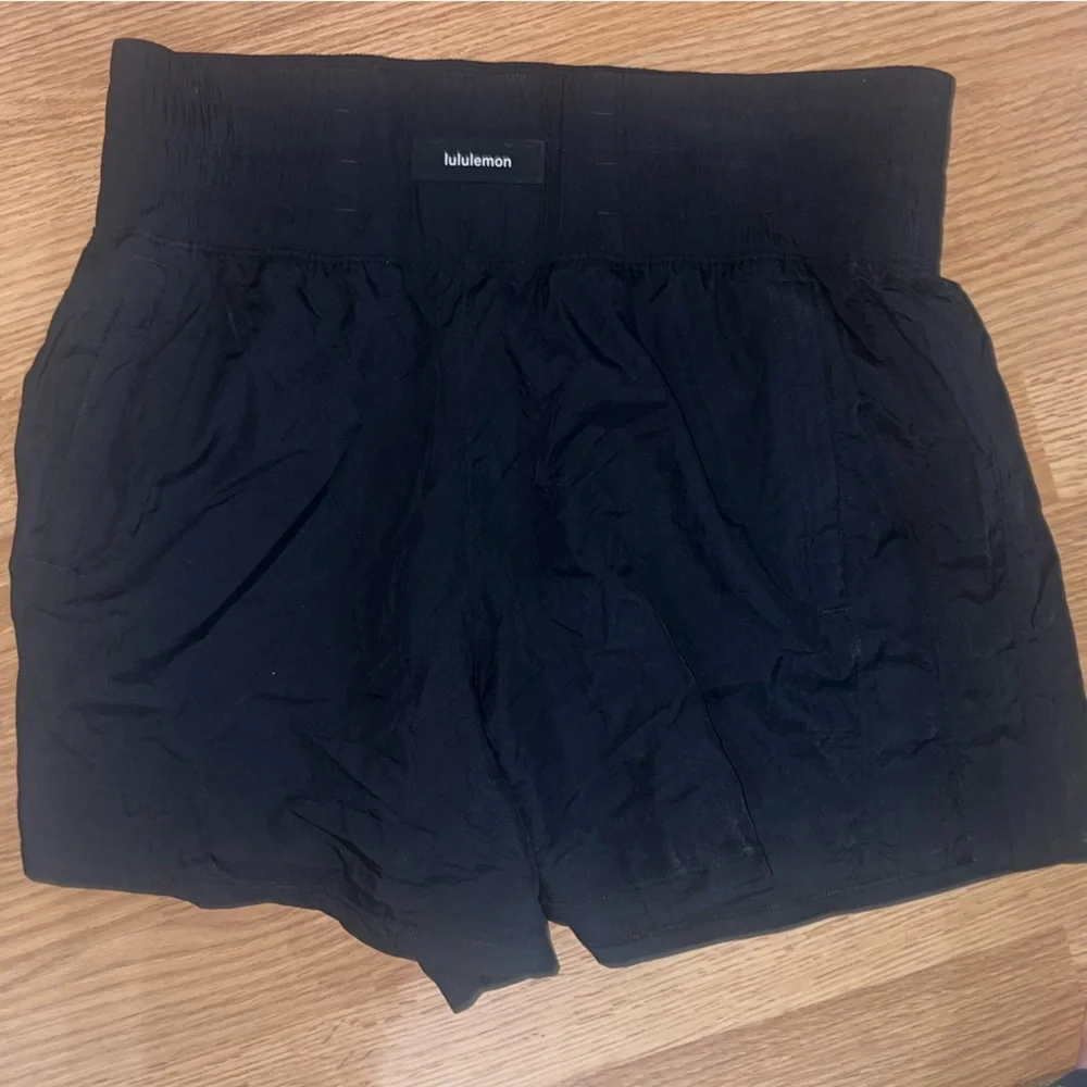 Lululemon Black Workout Shorts - Picture 5 of 6